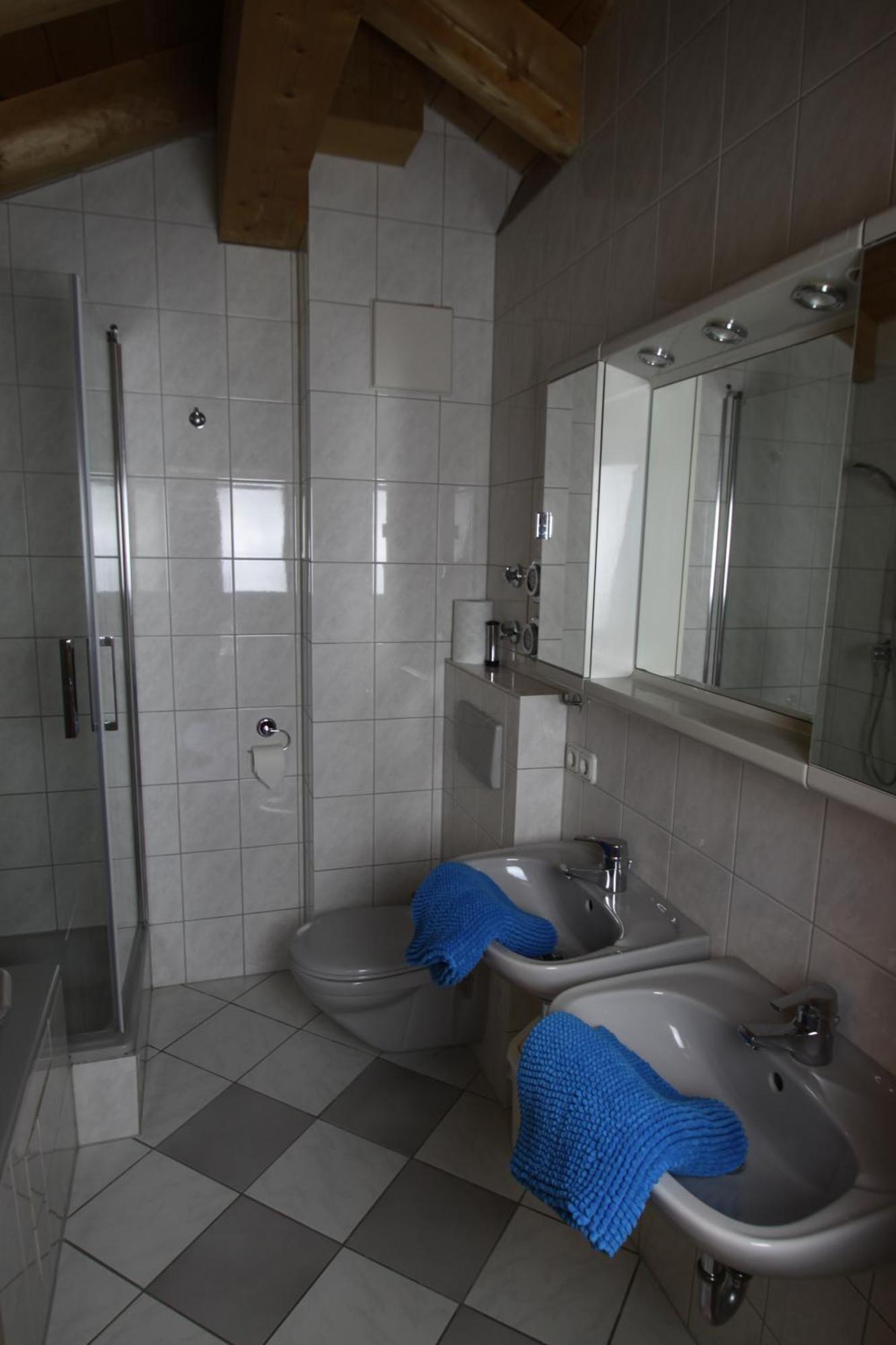 Ferienwohnung Almhuettenweg Dreitorspitze Garmisch-Partenkirchen Bagian luar foto